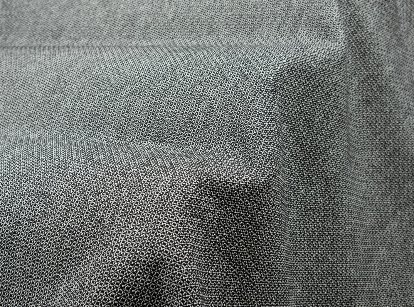 Castello col 300 Castello col 300