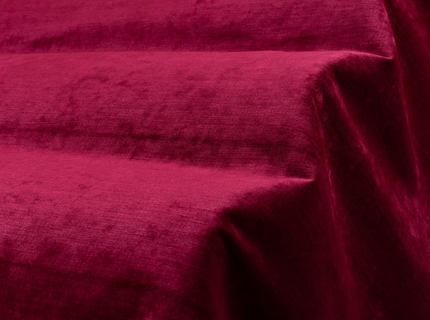 Eros 11 lipstick 13K5 Eros 11 lipstick 13K5