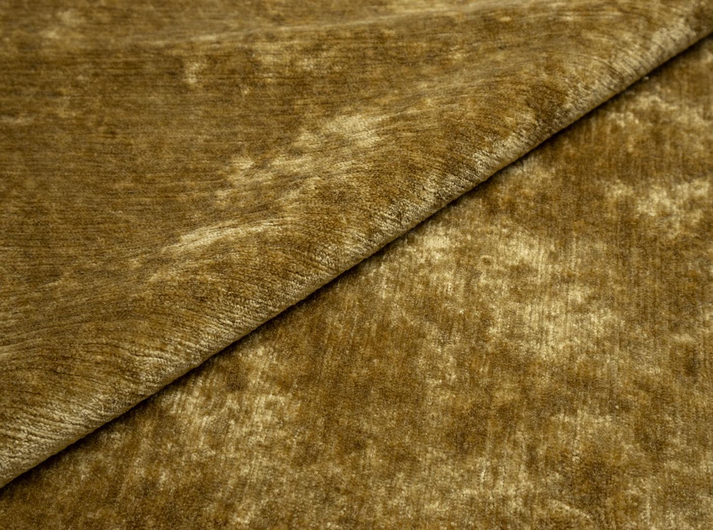 Lounge 12479 Olive Lounge 12479 Olive