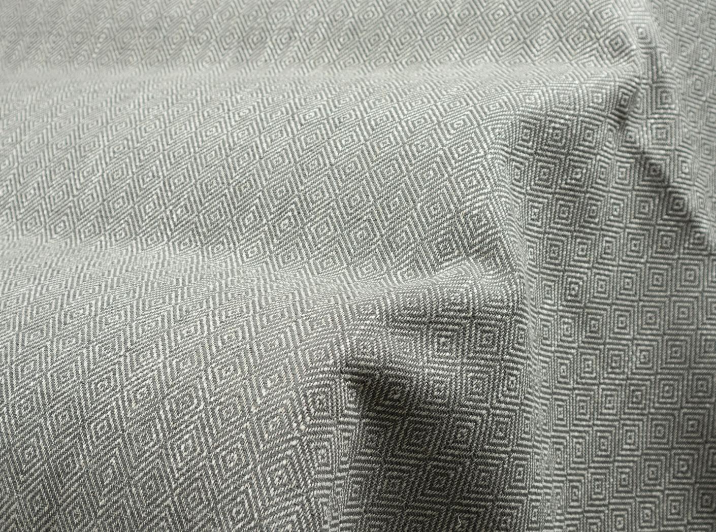 Magdalena 17 Warm grey 19319 Magdalena 17 Warm grey 19319