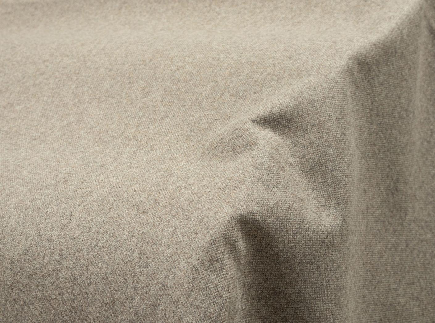 Margrethe 632 Feather Margrethe 632 Feather