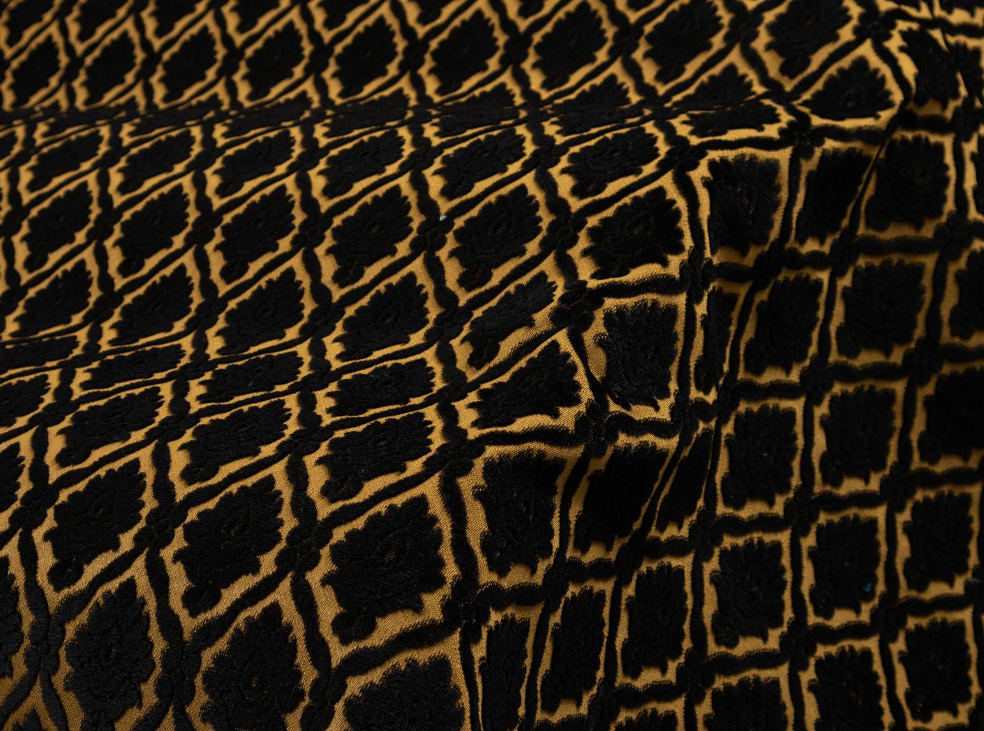 Mona 4 svart 247079 Mona 4 svart 247079