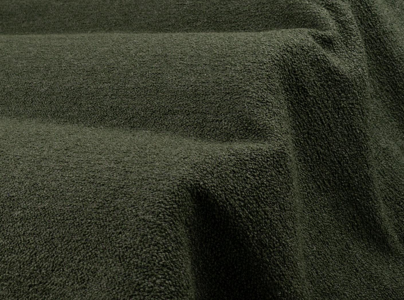 Barnum 9 Pine Barnum 9 Pine