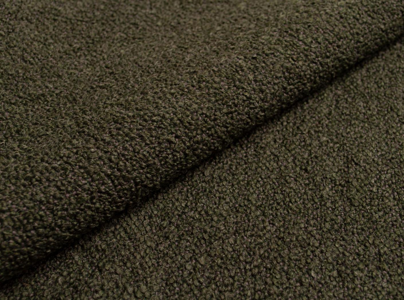 Barnum 9 Pine Barnum 9 Pine