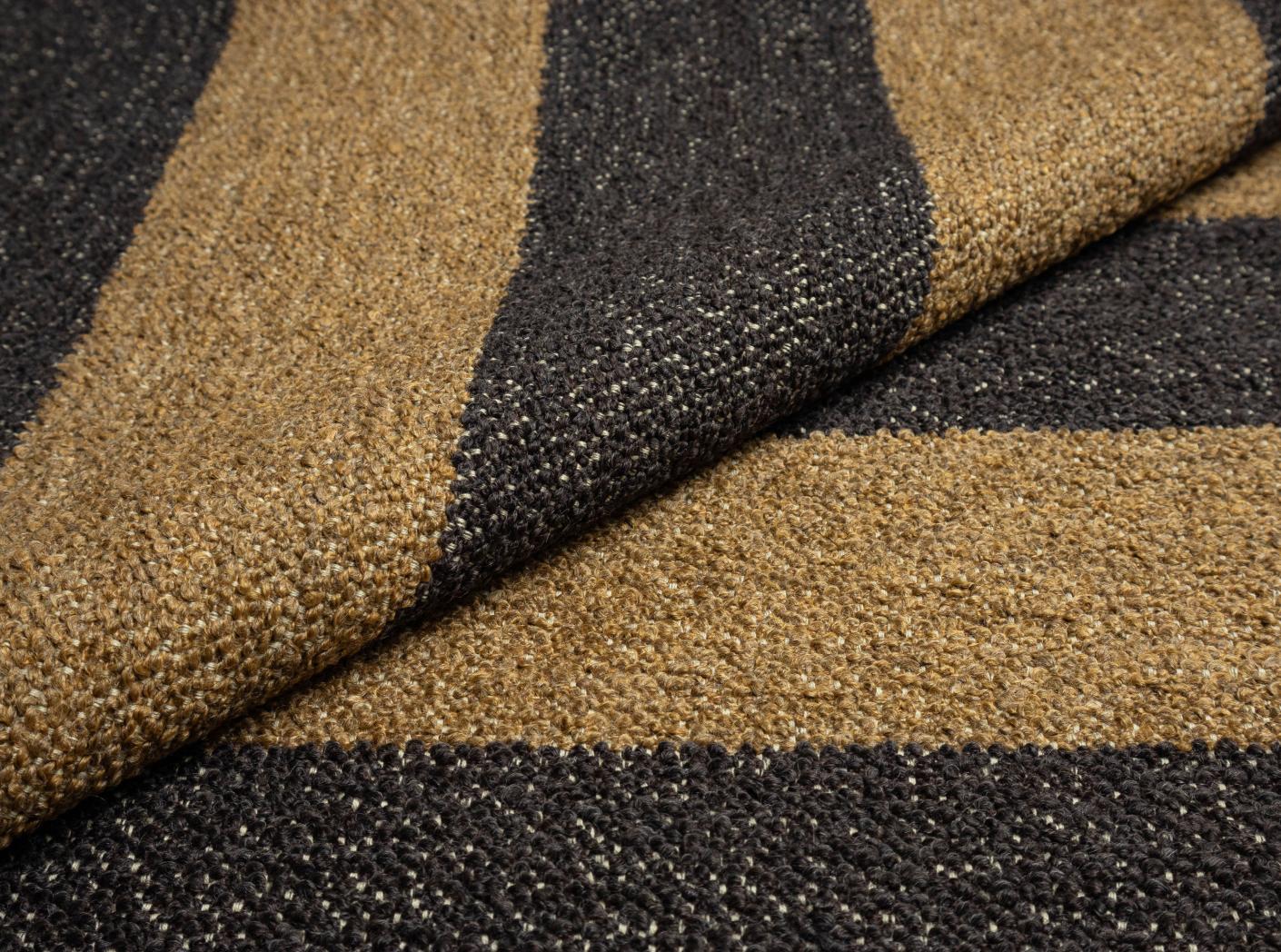 Barnum Stripe 35 Fudge/Shale Barnum Stripe 35 Fudge/Shale