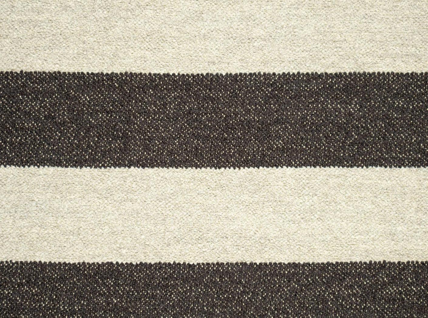 Barnum Stripe 9 Sand/Shale Barnum Stripe 9 Sand/Shale