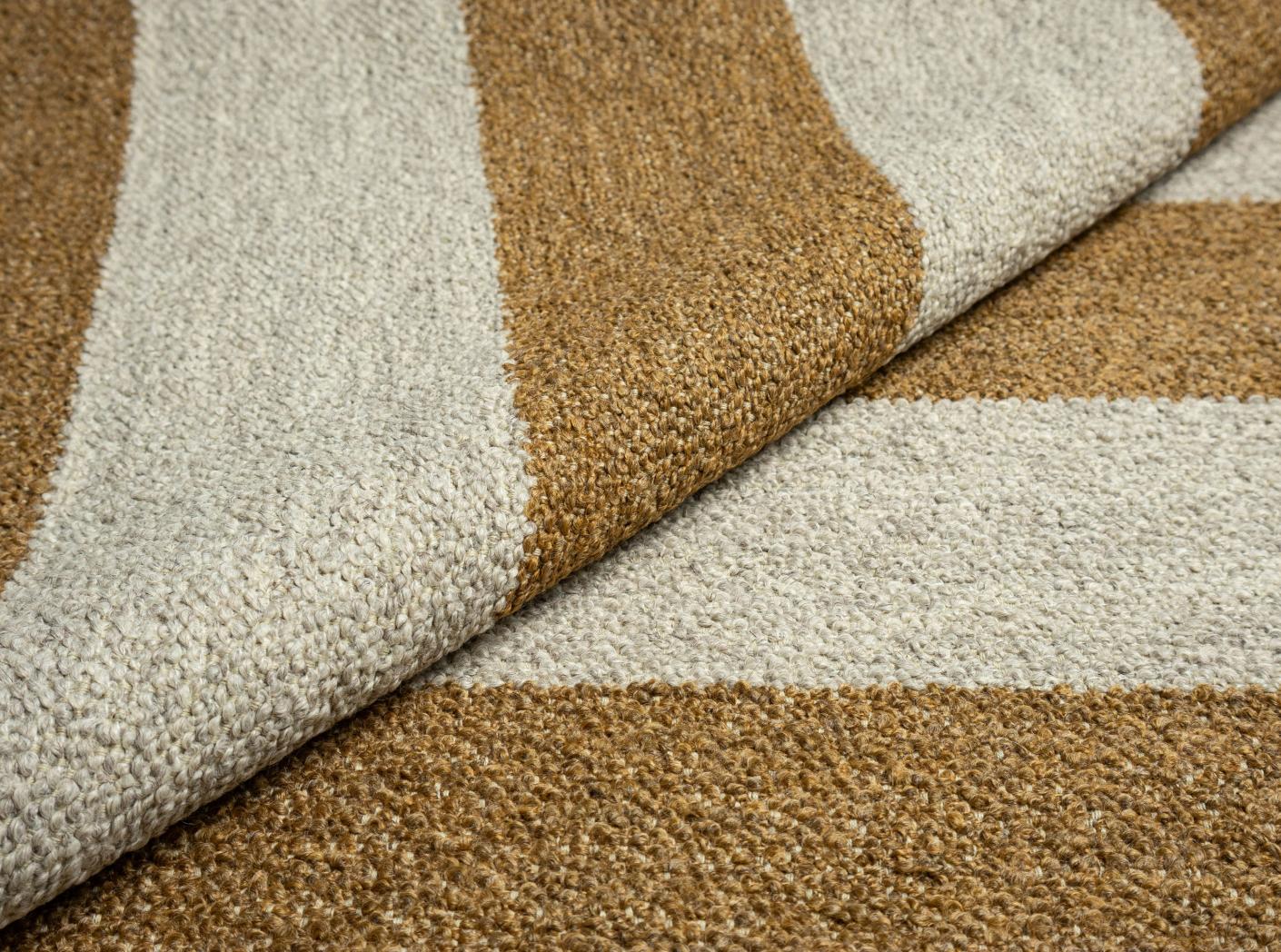 Barnum Stripe 12 Sand/Fudge Barnum Stripe 12 Sand/Fudge