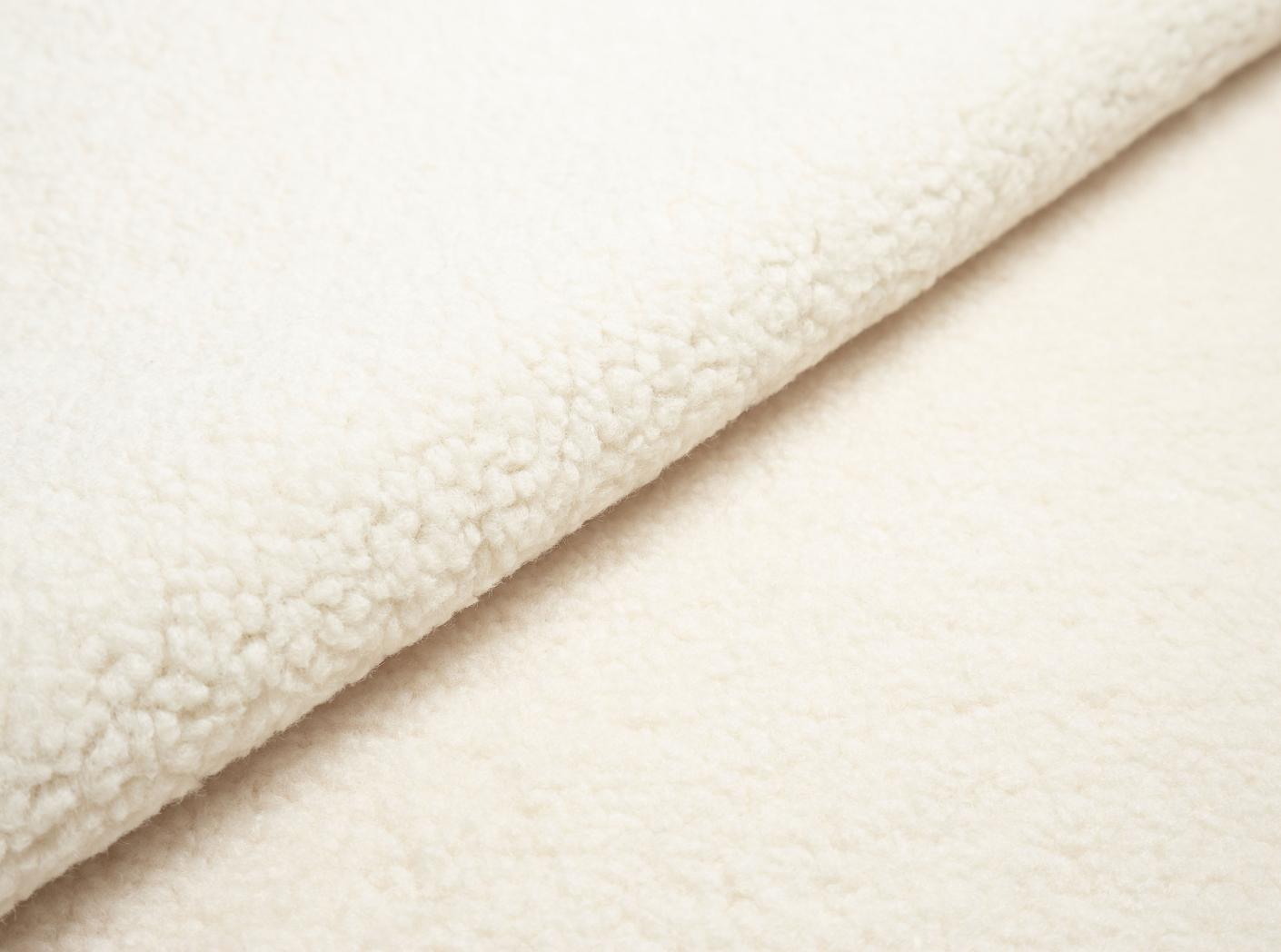 Poodle Cream Poodle Cream