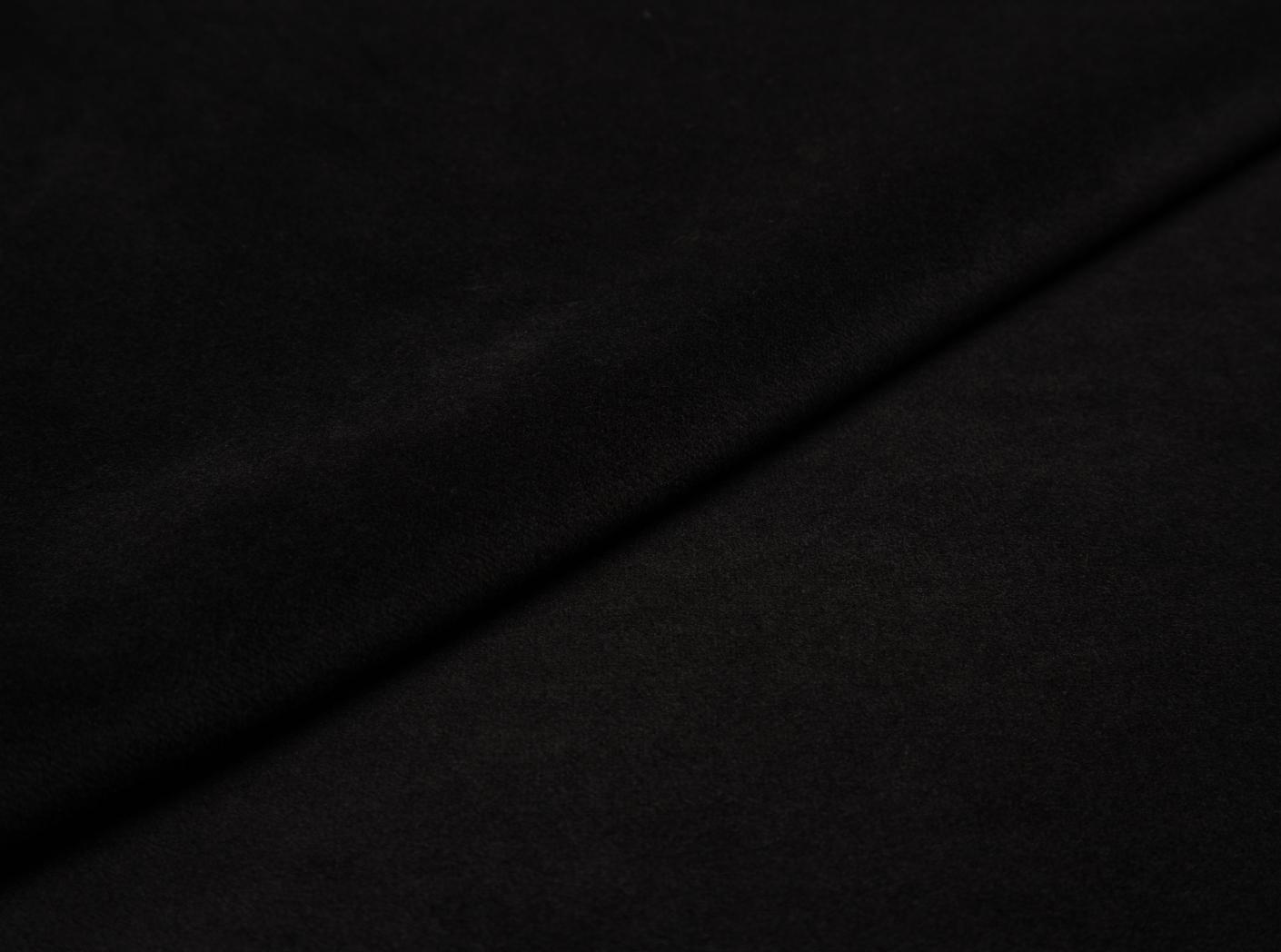 Megan 4 Black 41 Megan 4 Black 41