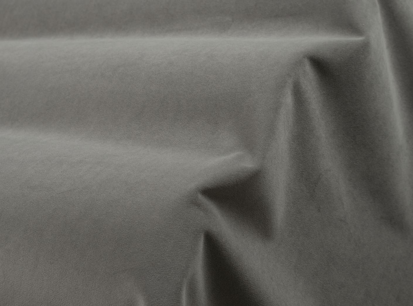 Megan+ 27 Silver Megan+ 27 Silver