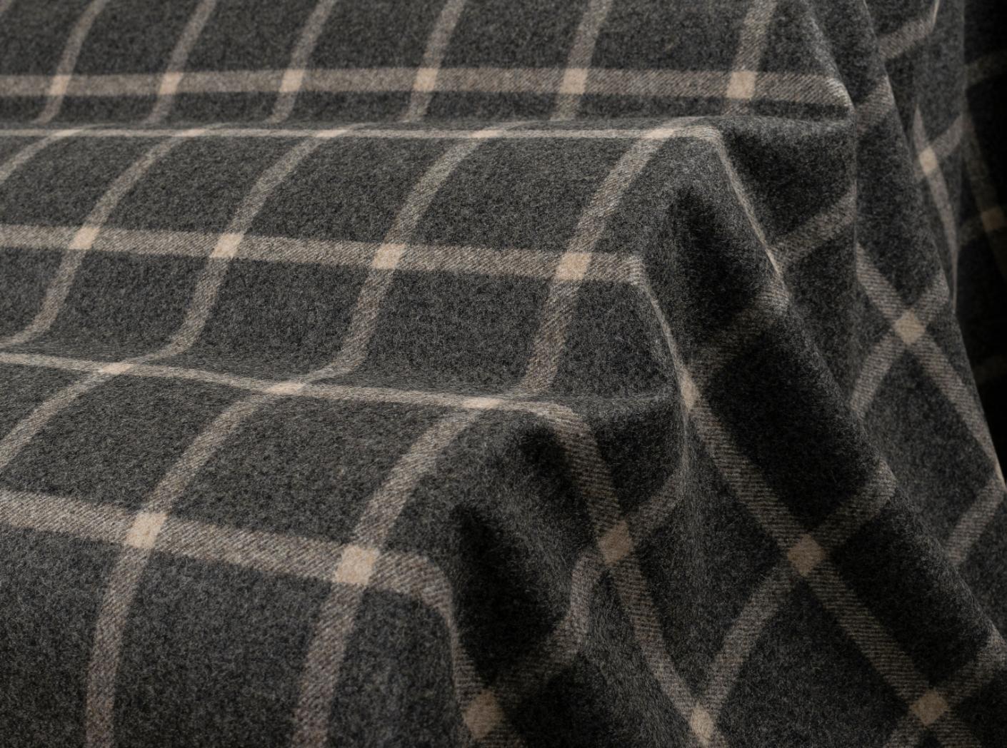 Milton Taupe Milton Taupe