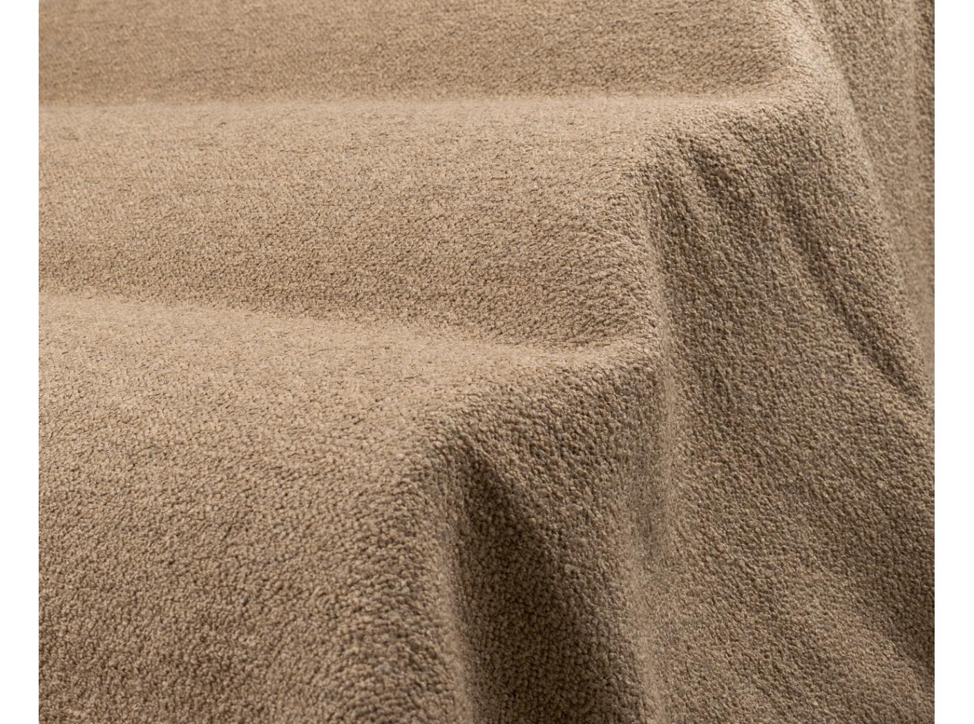 Barnum 4 Juta Barnum 4 Juta