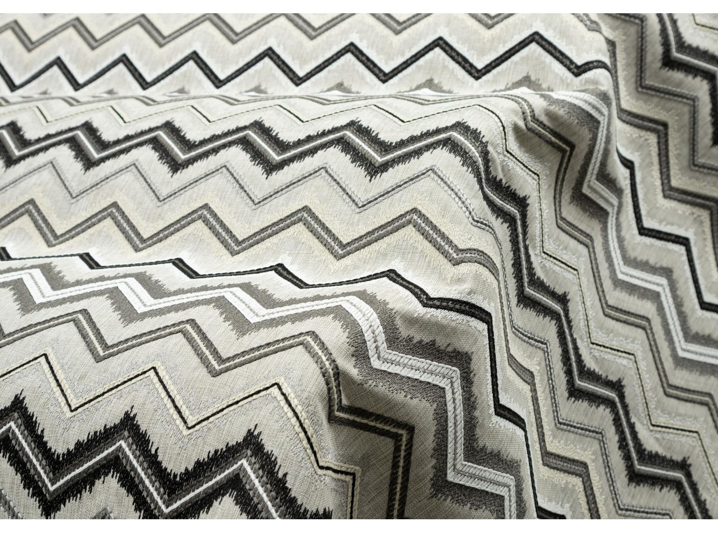 Veranda Zig Zag 07 Iron Veranda Zig Zag 07 Iron