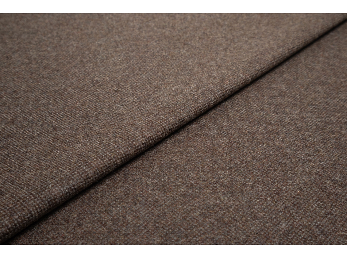 Margrethe 15 Dark brown Margrethe 15 Dark brown