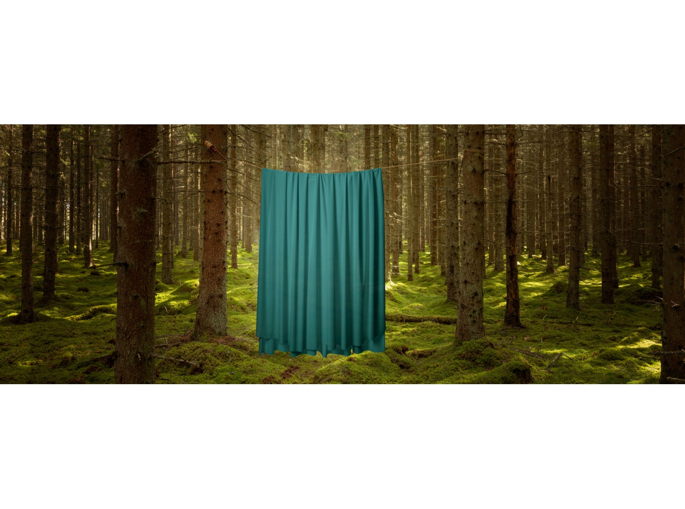 Gardin Roma Velvet FR 51 Peacock 300 cm Gardin Roma Velvet FR 51 Peacock 300 cm