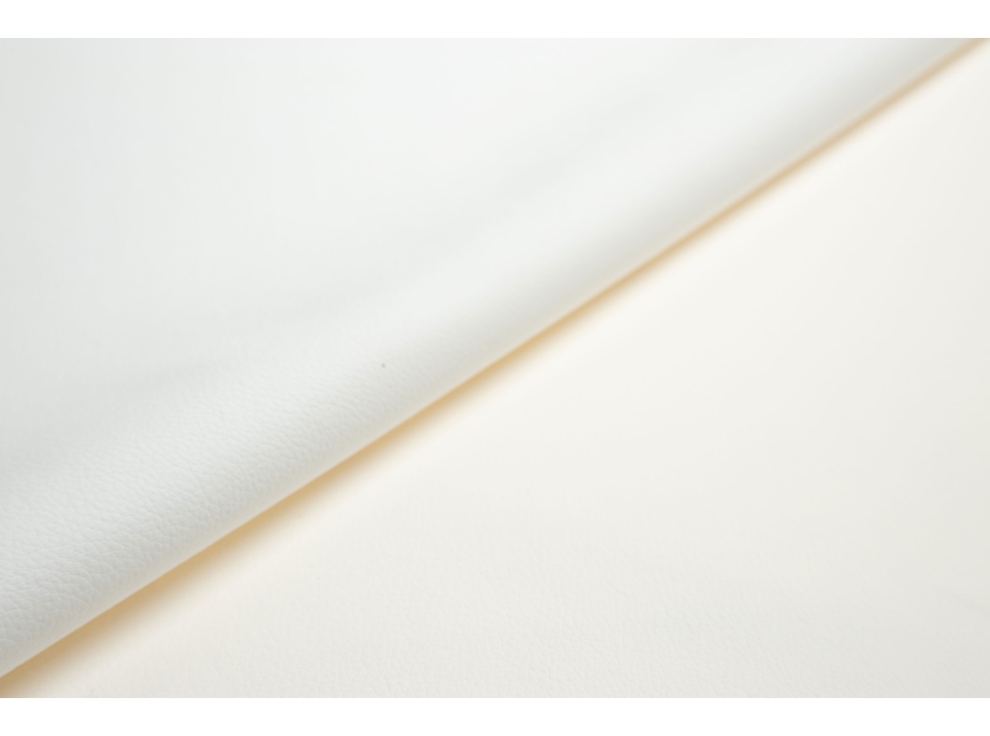 Illusion PU Fg 00800 White Illusion PU Fg 00800 White