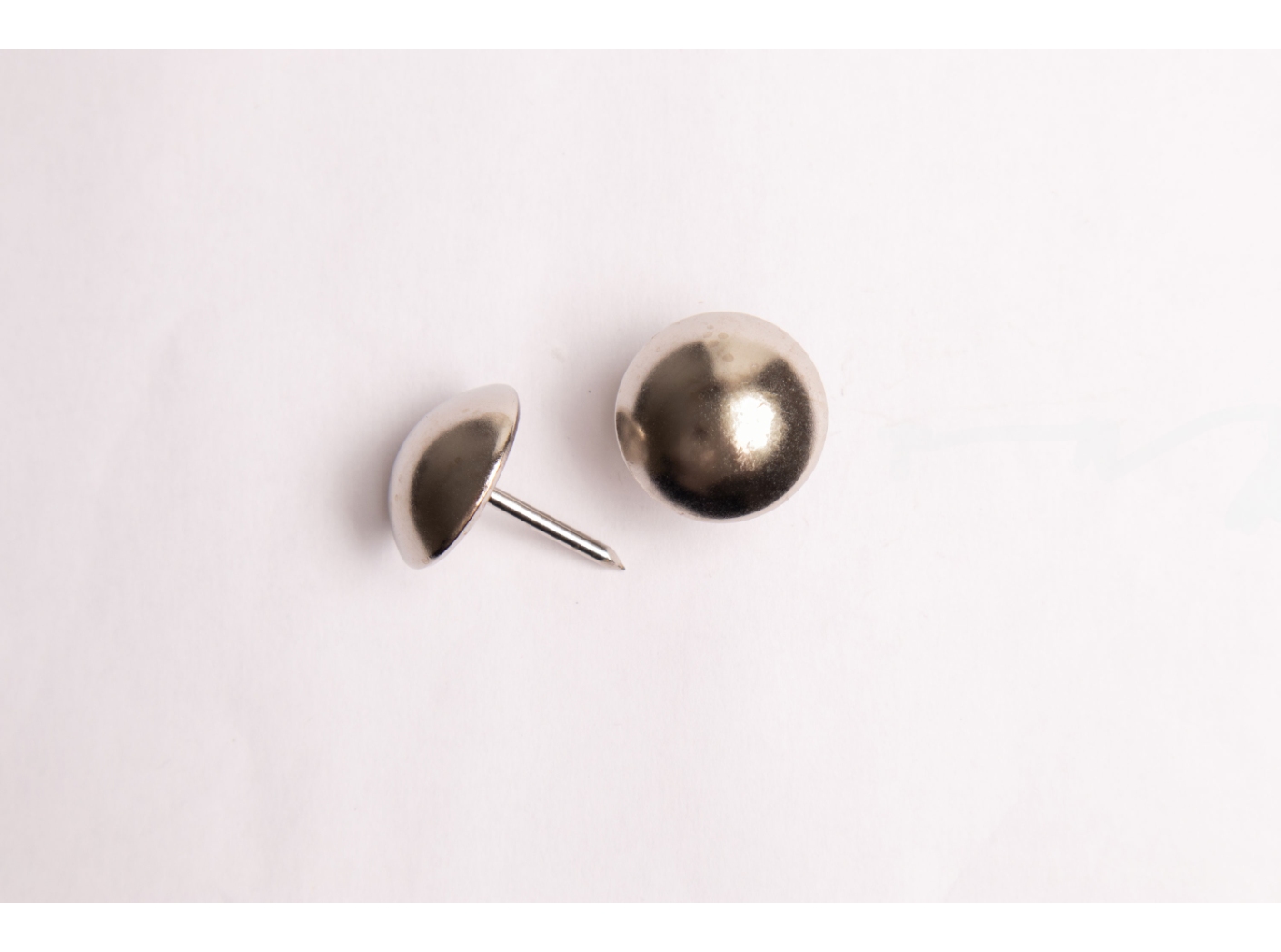 Pyntespiker Forniklet Z1504, Ø 18,0 mm 250st/fp Pyntespiker Forniklet Z1504, Ø 18,0 mm 250st/fp